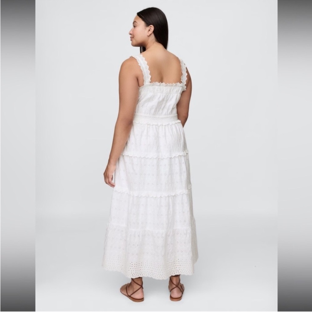 GAP x DOEN Eyelet MIDI Dress - Picture 6 of 13